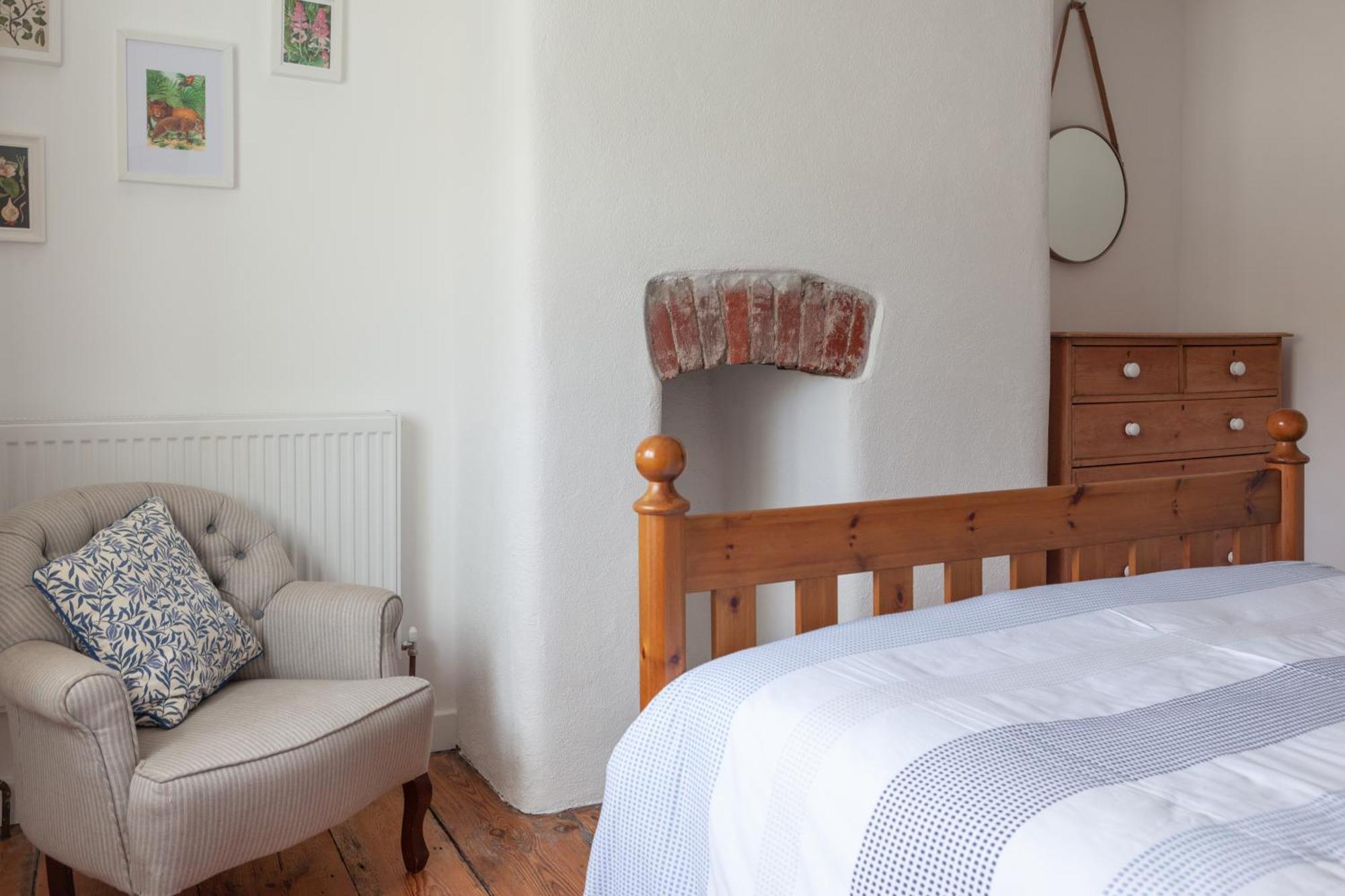 Cosy Beachside Cottage Bigbury Стая снимка