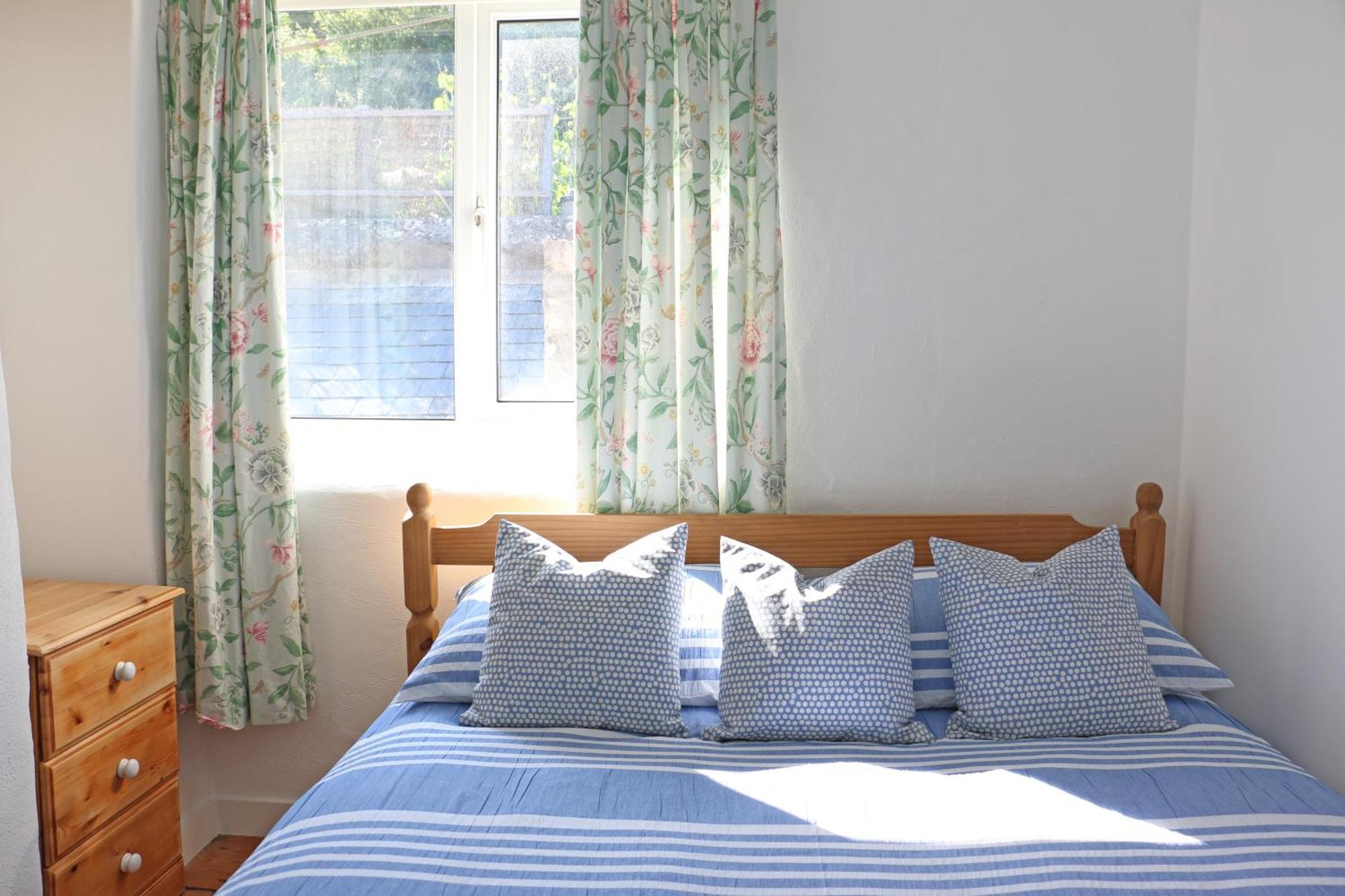 Cosy Beachside Cottage Bigbury Екстериор снимка